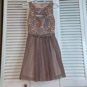 A pink/nude dress